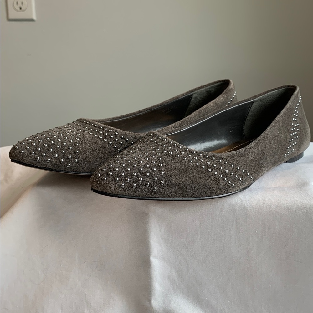Ellen Tracy Iron Flats